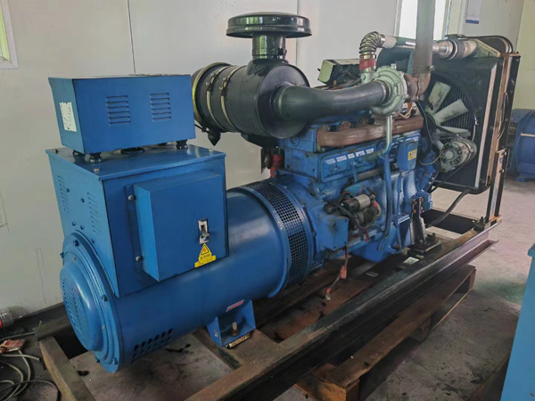 罗江100kW柴油发电机组使用多级机油有哪些优缺点？